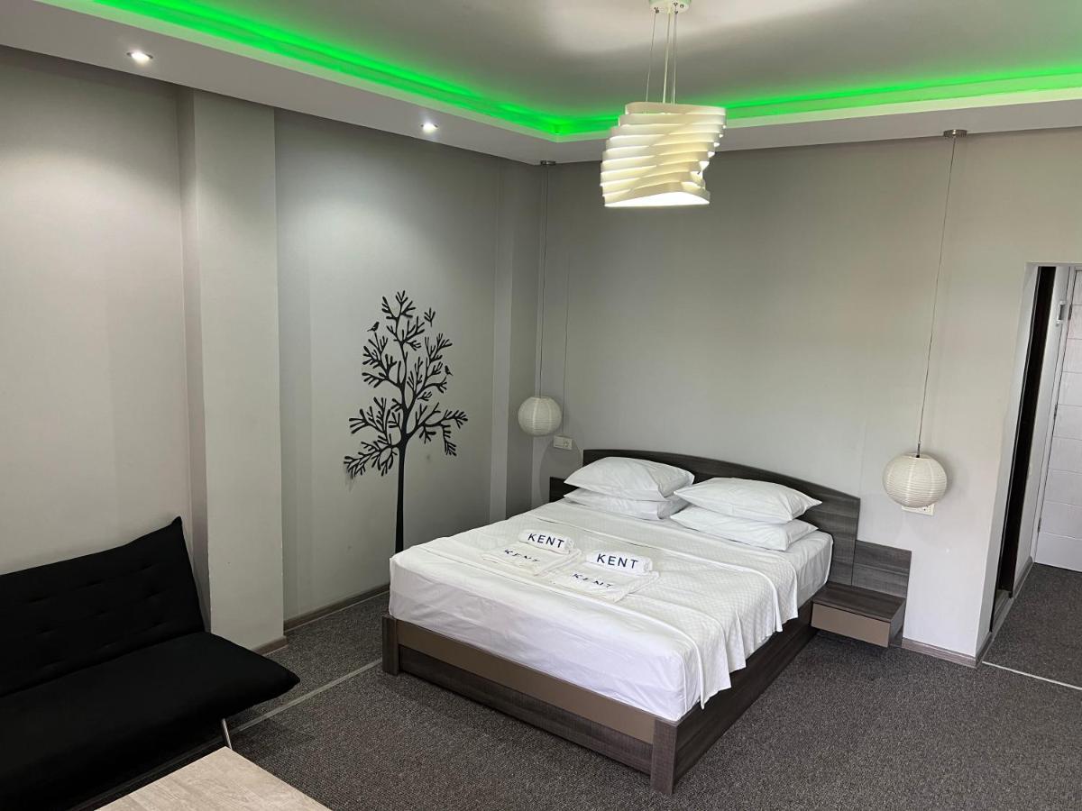 Kent Hotel Kobuleti Bagian luar foto