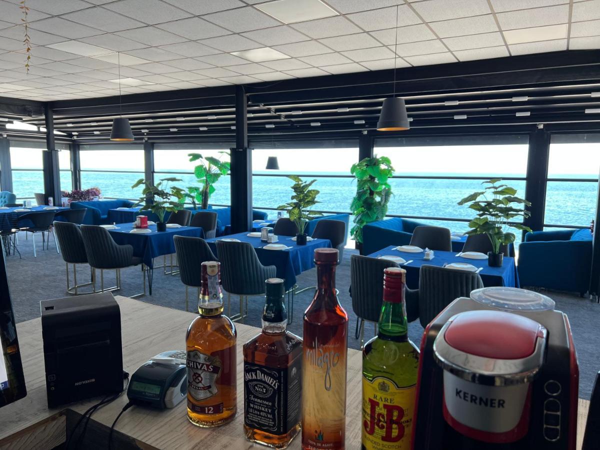 Kent Hotel Kobuleti Bagian luar foto