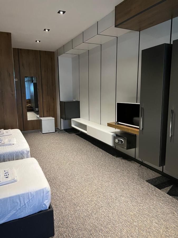 Kent Hotel Kobuleti Bagian luar foto